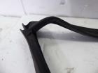 VW Golf VI / 6 1K Cabrio Dichtung Verdeck vorne , Dichtung Scheibenrahmen oben , Dichtung außen - Säulen , 5K7871465