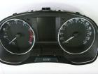 Skoda Fabia 6V Kombiinstrument Tacho cluster Benzin 6V0920738