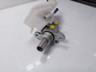 Mercedes GLA 180 Hauptbremszylinder A2464300202 3260345