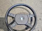 BMW E30 Bj.1989 Lenkrad 4 Speichen Kunststoff inkl. Abdeckung BMW E30 Bj.1989 Lenkrad 4 Speichen Kunststoff inkl. Abdeckung