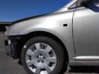 Toyota Avensis T25 orig Kotflügel vorn links BJ2005 Version mit Blinker silber 1C0