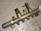 Mazda MPV 2 LW Verteilerrohr 2.0DI 100kw BJ2003