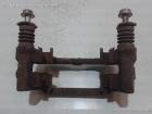 Toyota Avensis T25 BJ2004 Träger Bremssattel hinten links 2.0TD 85kw 1CD Toyota Avensis T25 BJ2004 Träger Bremssattel hinten links 2.0TD 85kw 1CD