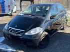 Mercedes Benz außen KLasse W169 original Kotflügel links 696 Nachtschwarz BJ06