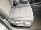 VW Golf 5 Vorn 1K Sitz vorn rechts Beifahrersitz Stoff hellgrau ohne Heizung