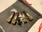 Original Radschrauben Vorne Rechts Mercedes E-200 (W213) BJ 2017 OEM-0009907607 Original Radschrauben Vorne Rechts Mercedes E-200 (W213) BJ 2017 OEM-0009907607
