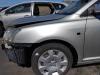 Toyota Avensis T25 orig Kotflügel vorn links BJ2005 Version mit Blinker silber 1C0