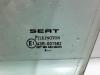 Seat Leon 1P BJ 2009 Türscheibe vorn links Fenster