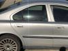 Volvo S60 Typ P24 Tür hinten rechts Fondtür im Rohbau 42600 Silver Metallic