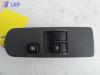 Mitsubishi Colt CZ3 Z30 Bj.2005 Fensterheber Schalter vorne links 8608A076