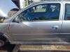 Opel Corsa C original Tür links Fahrer 3türig Z163 Lichtsilber Bj 2005